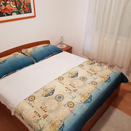 With A Parking Space - 17254 Apartmán