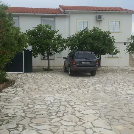Apartment With A Parking Space - 17254 Vir